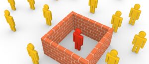 راهکارهای مؤثر برای مقابله با انزوای اجتماعی و بازسازی ارتباطات انسانی