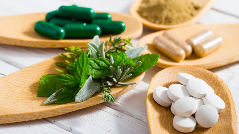 داروهای ناشناس در فضای مجازی؛ وقتی وعده درمان سریع به قیمت سلامت تمام می شود