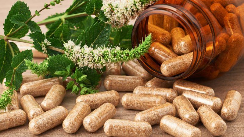 «گیاهی» بودن دارو به معنی بی خطر بودن نیست